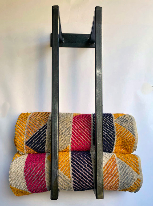wall mounted towel storage