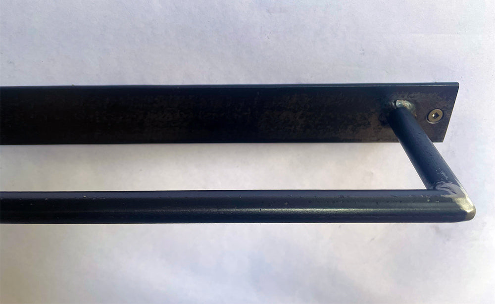 Steel towel rack