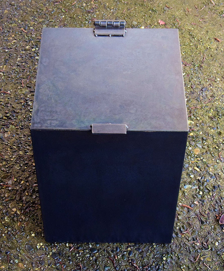bathroom trash can, steel modern trash can, minimal and modern trash can