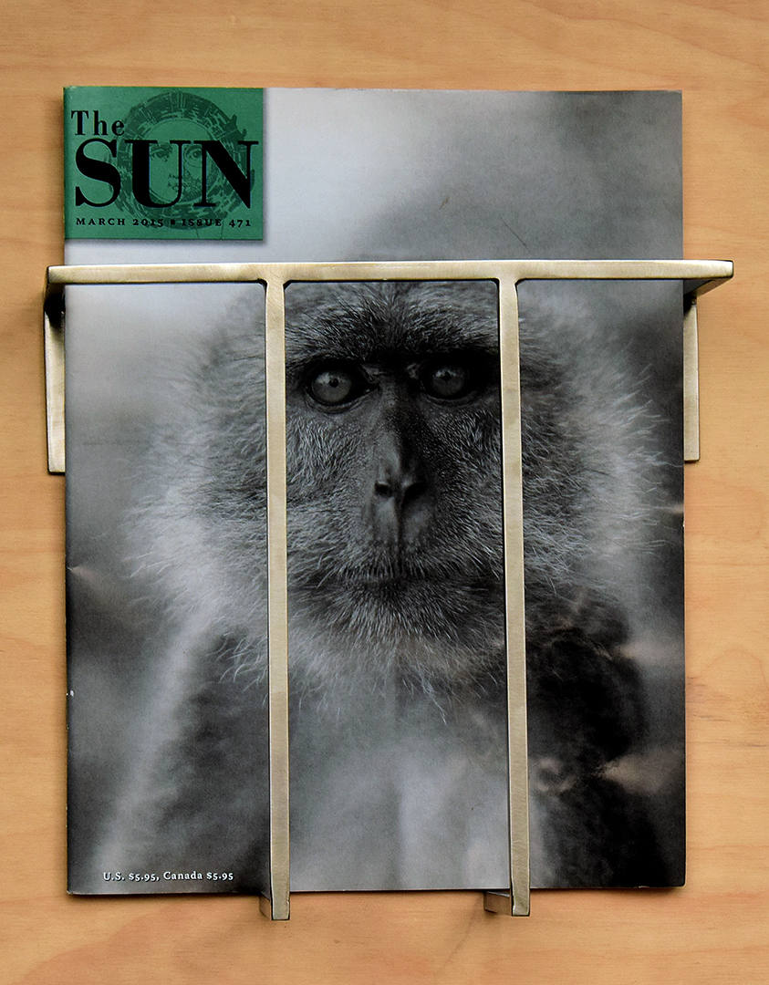 magazine rack wall mounted